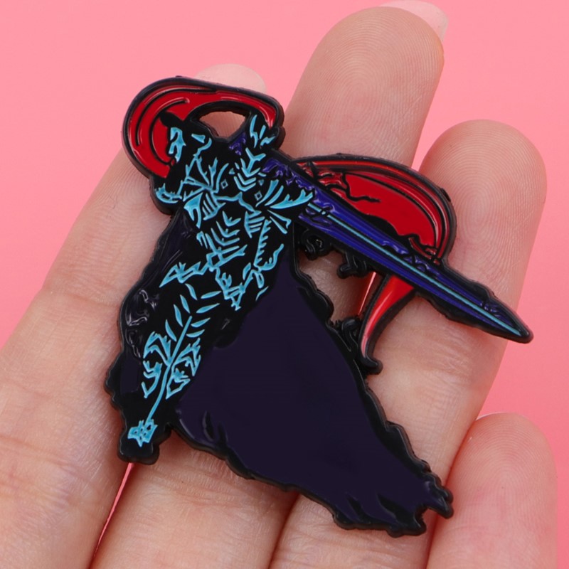دبابيس وشارات مينا بتصميم شخصي - مراجعة Cosplay Prop Dagger وسعره